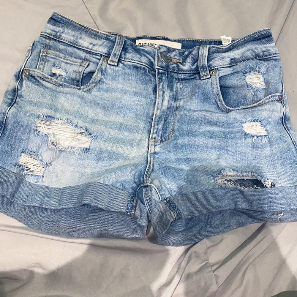 Mini ripped Jean shorts